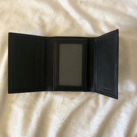 New Men's REACTION Genuine Leather Wallet by Kenneth Cole - Picture 2 of 4